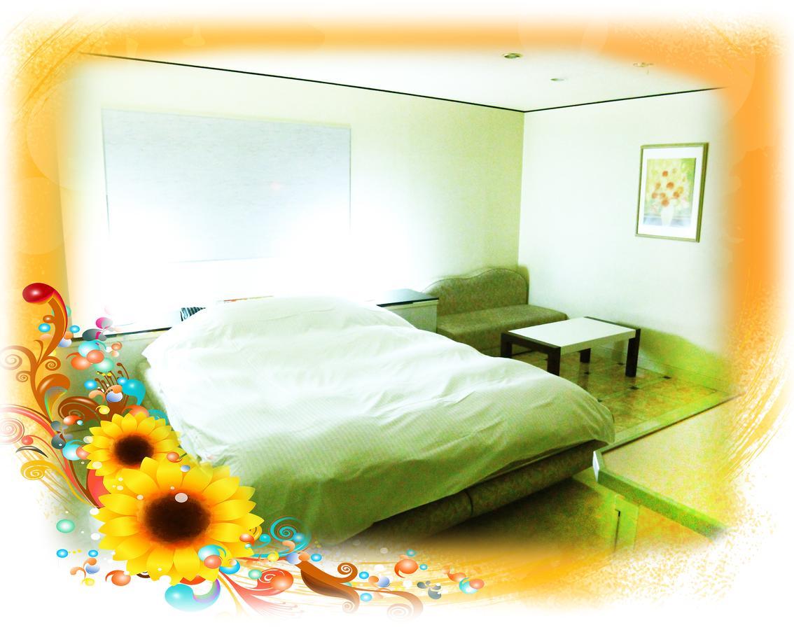 Kyoto Hotel Crown (Adults Only) Exterior foto