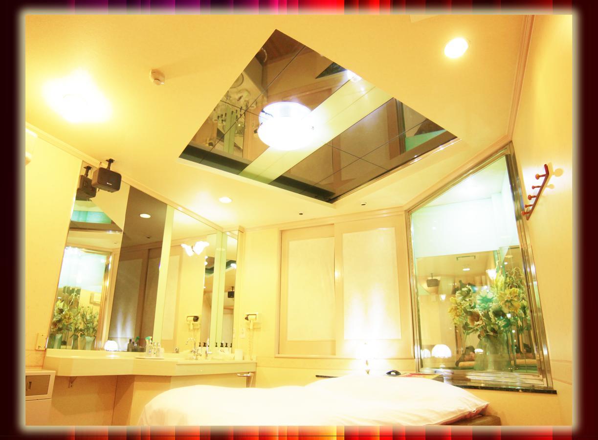 Kyoto Hotel Crown (Adults Only) Exterior foto